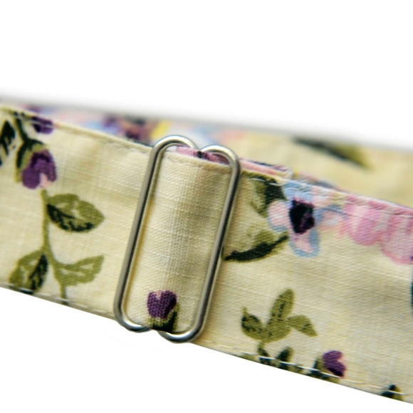 Forever 21 Floral Print, Button front Mini Drees, - Picture 4 of 5